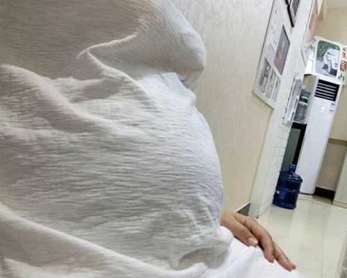 北京代孕公司供卵,北京三代试管婴儿医院排名？附北京三代试管医院名单？